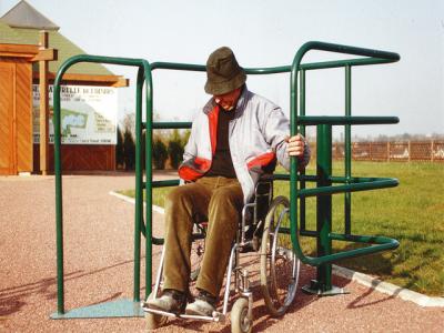 bariera selektywna możliwość przejazdu wózków inwalidzkich